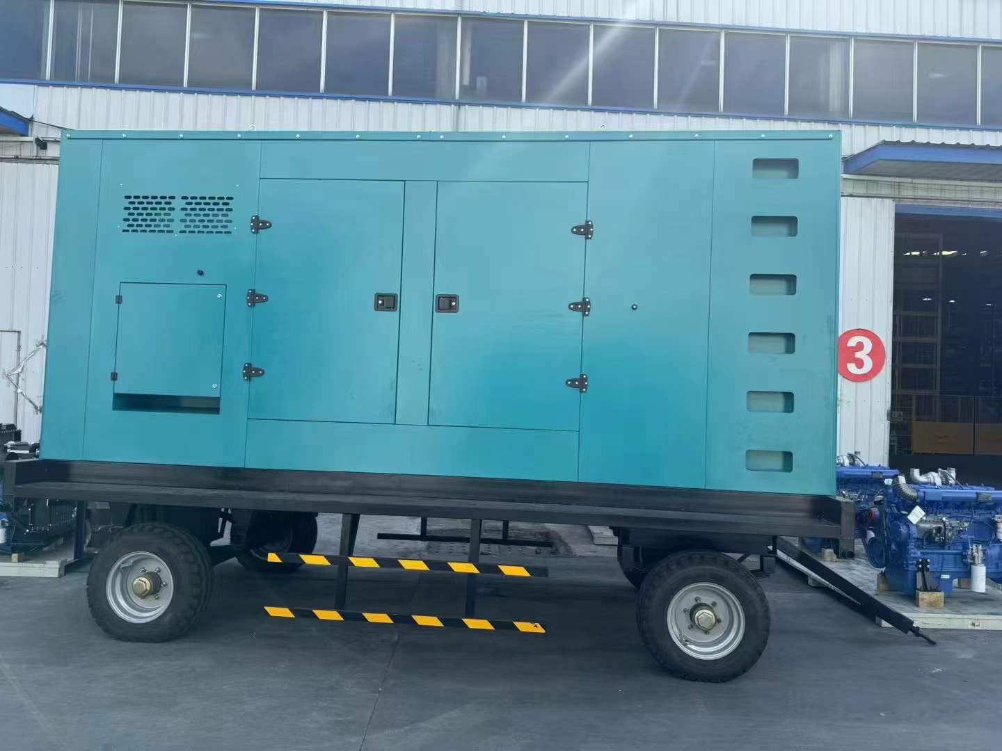 三原2500KVA 负载启动电流大概是多少？